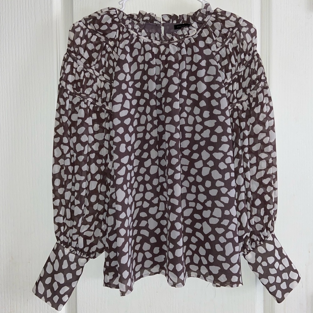 Ann Taylor Women’s Blouse Brown with white Patterns size XS